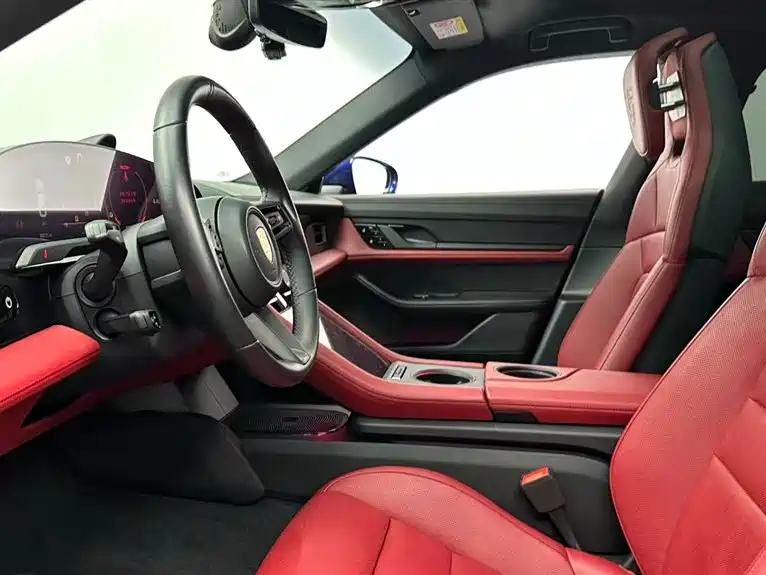 Porsche Taycan 2021 — фото 10