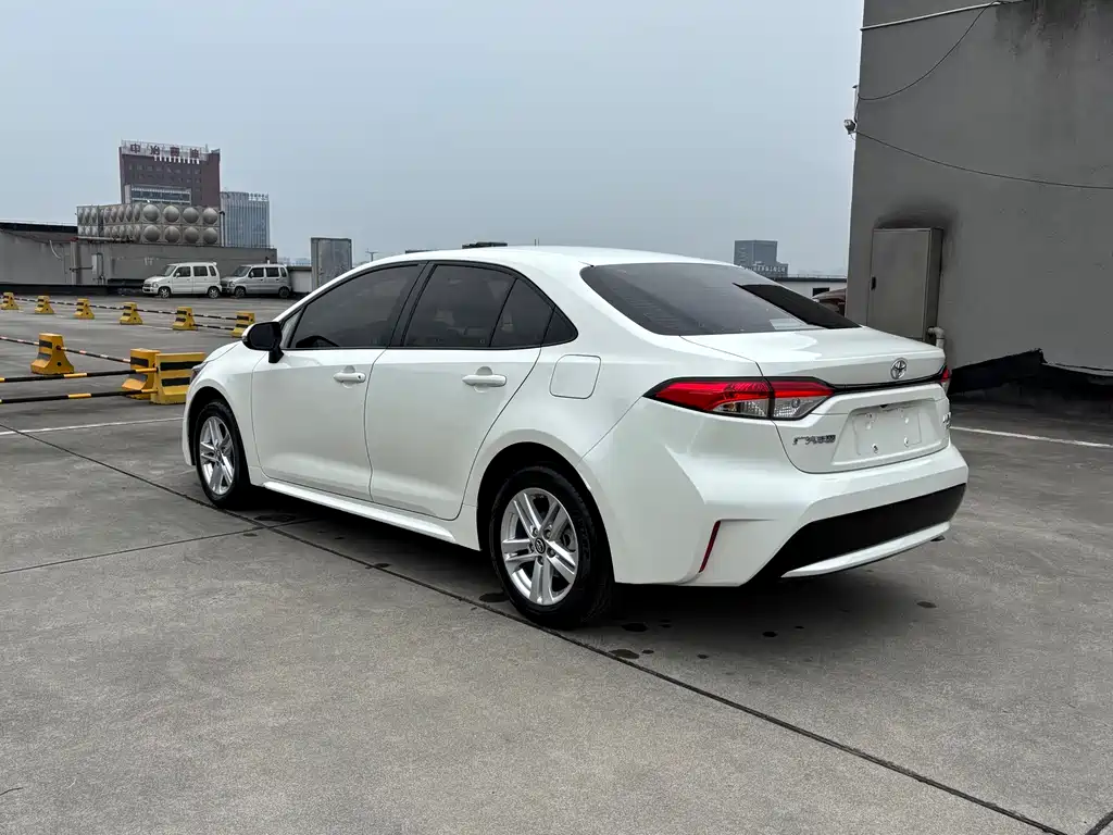 Toyota Levin 2020 — фото 11