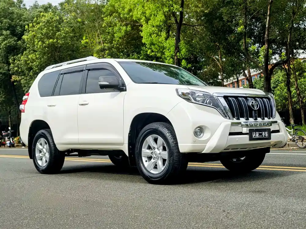 Toyota Prado 2017 — фото 3