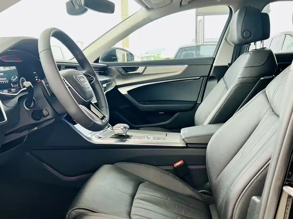 Audi A6L 2021 — фото 4