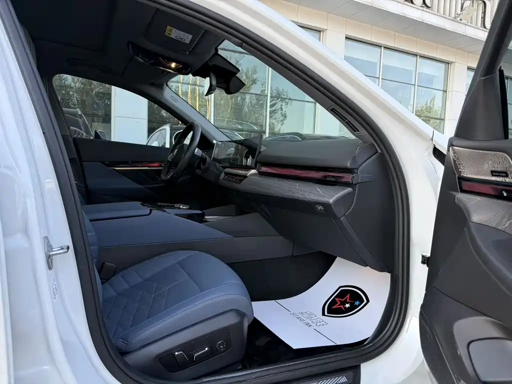 BMW i5 2024 — фото 11