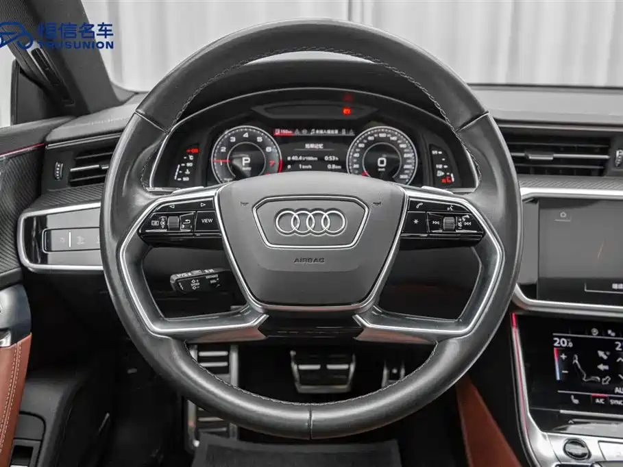 Audi A7L 2024 — фото 15