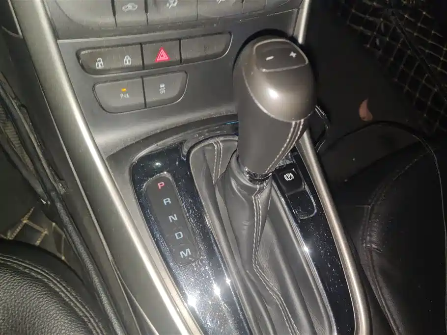 Chevrolet Malibu 2014 — фото 16