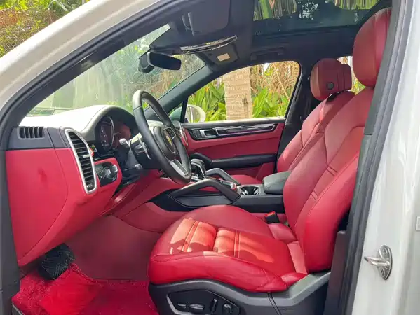 Porsche Cayenne 2019