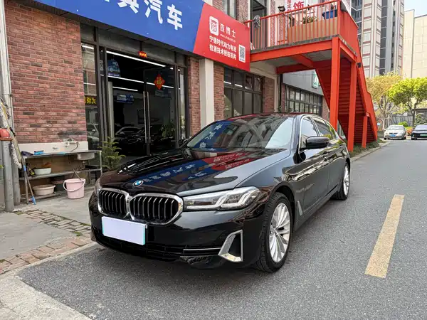 BMW 5 Series 2022