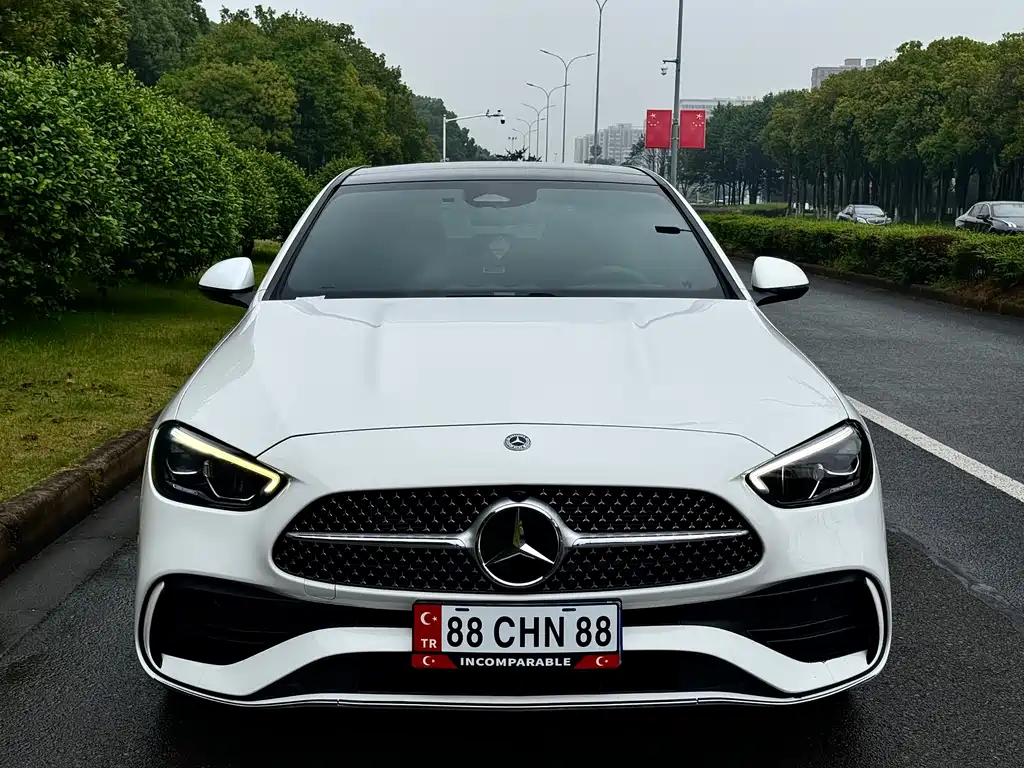 Mercedes-Benz C-Class 2022