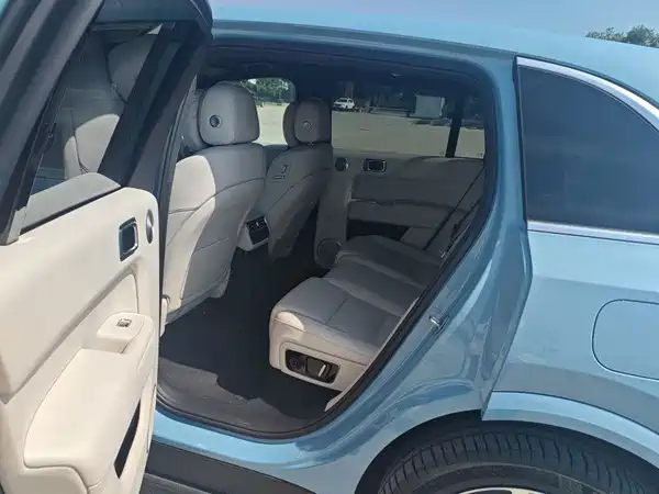 Li Auto L7 2025