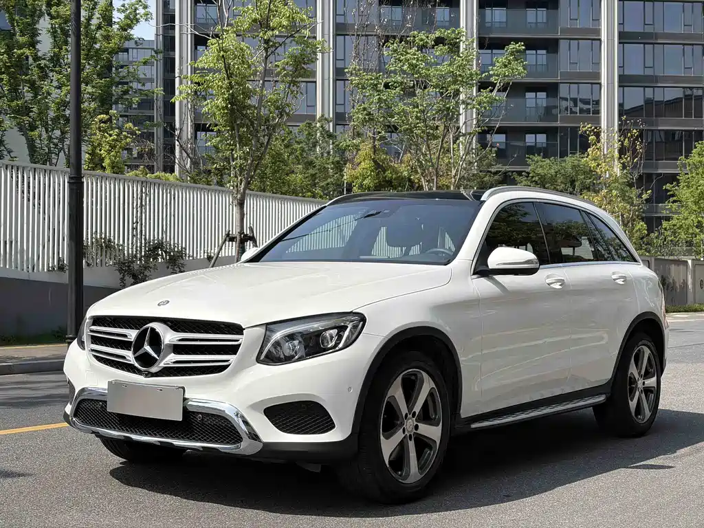 Mercedes-Benz GLC 2016 — фото 1