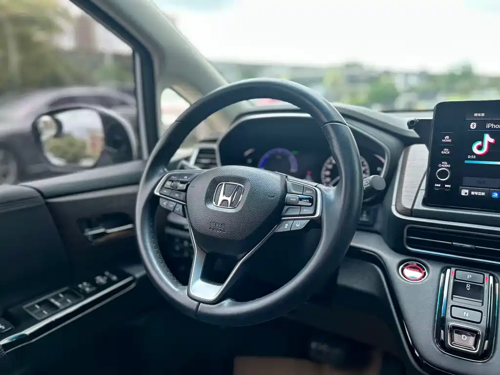 Honda Odyssey 2022 — фото 16