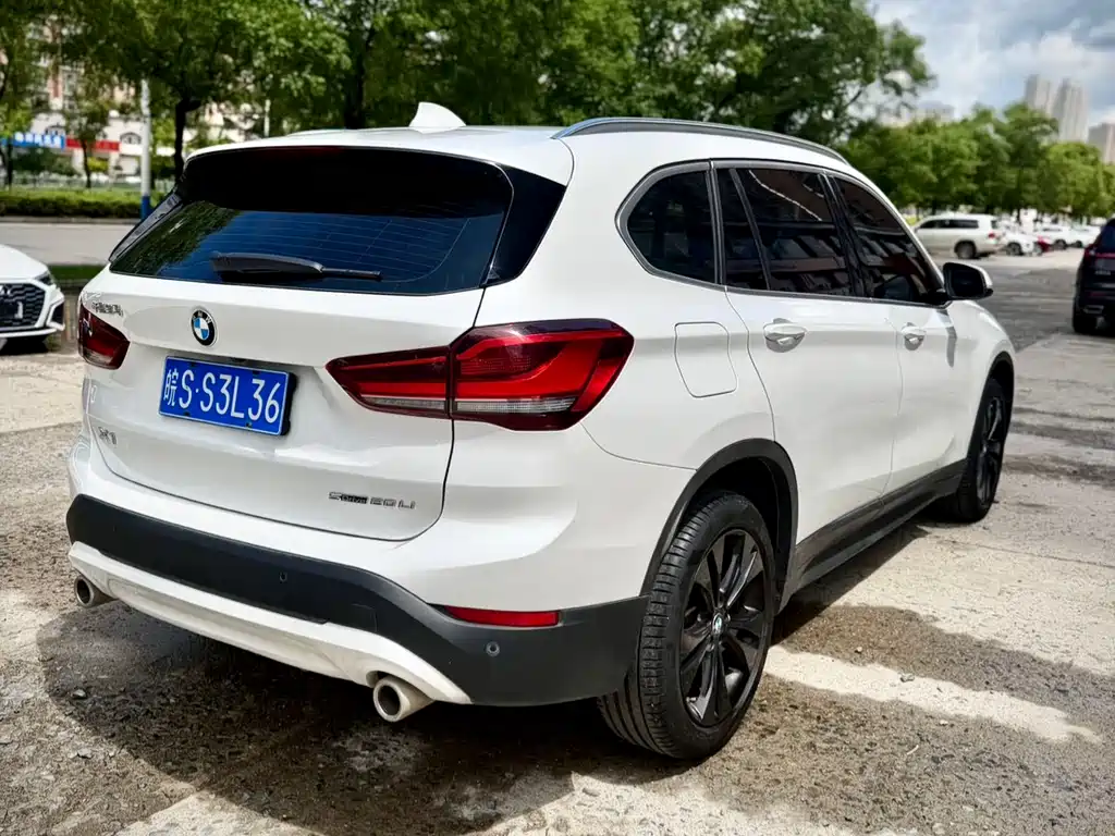 BMW X1 2021 — фото 6