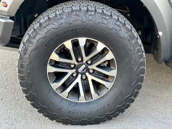 Ford F-150 Raptor 2019