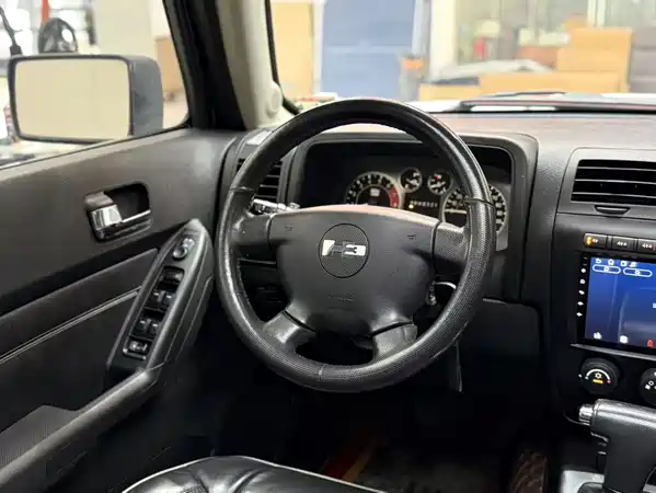 Hummer H3 2009