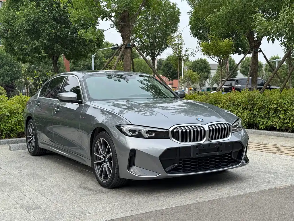 BMW 3 Series 2023