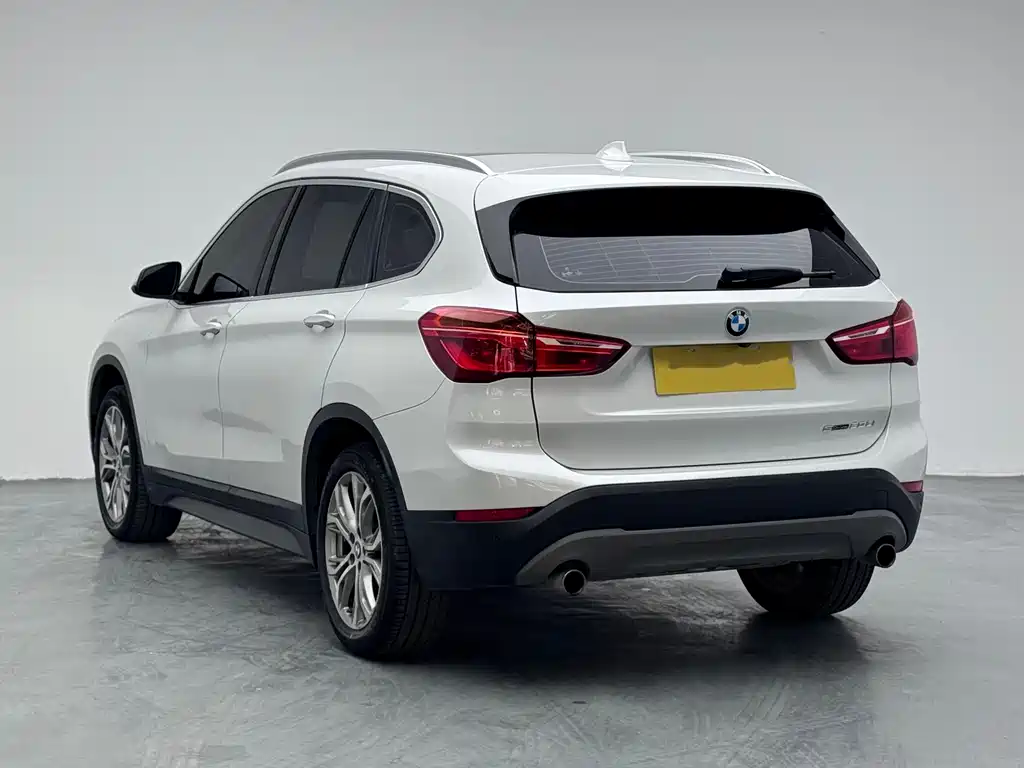 BMW X1 2019 — фото 6