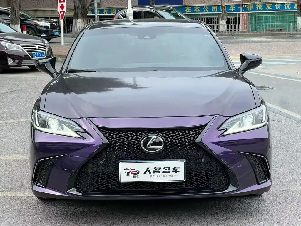 Lexus ES 2019 — фото 2
