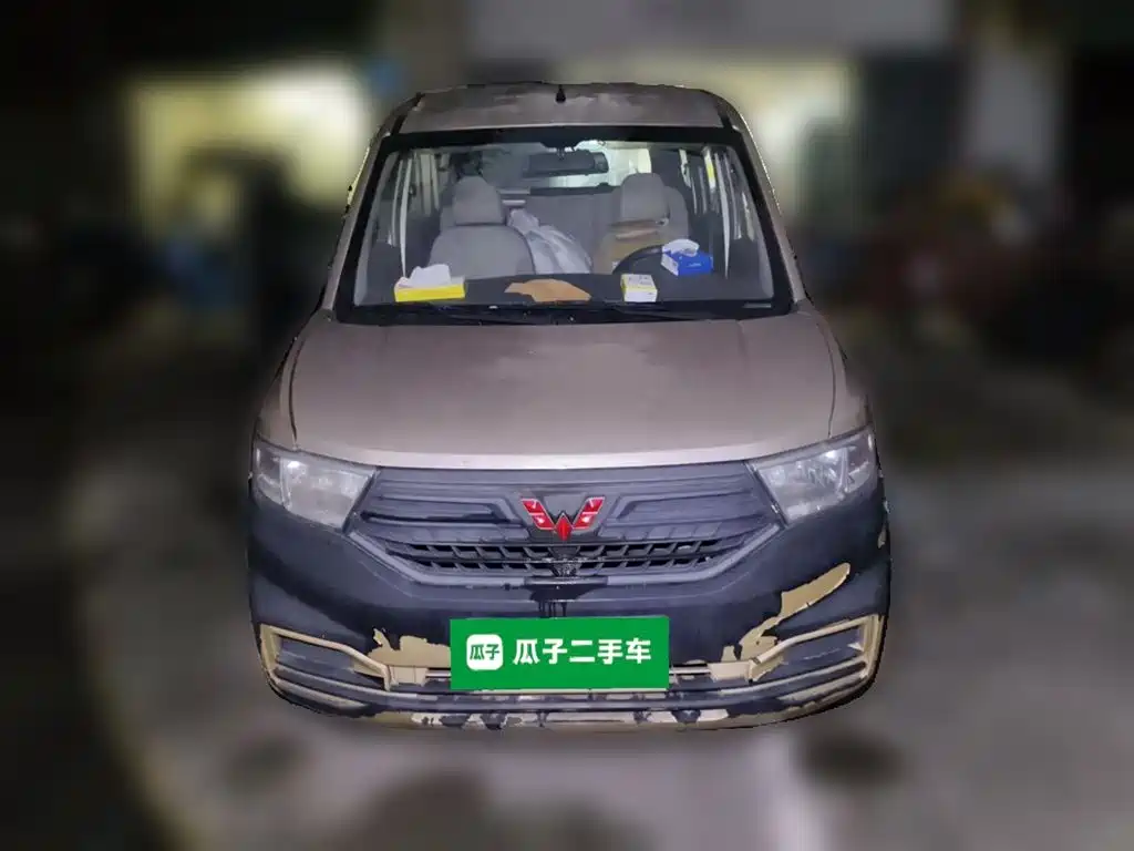 Wuling Hongguang V 2020 — фото 24