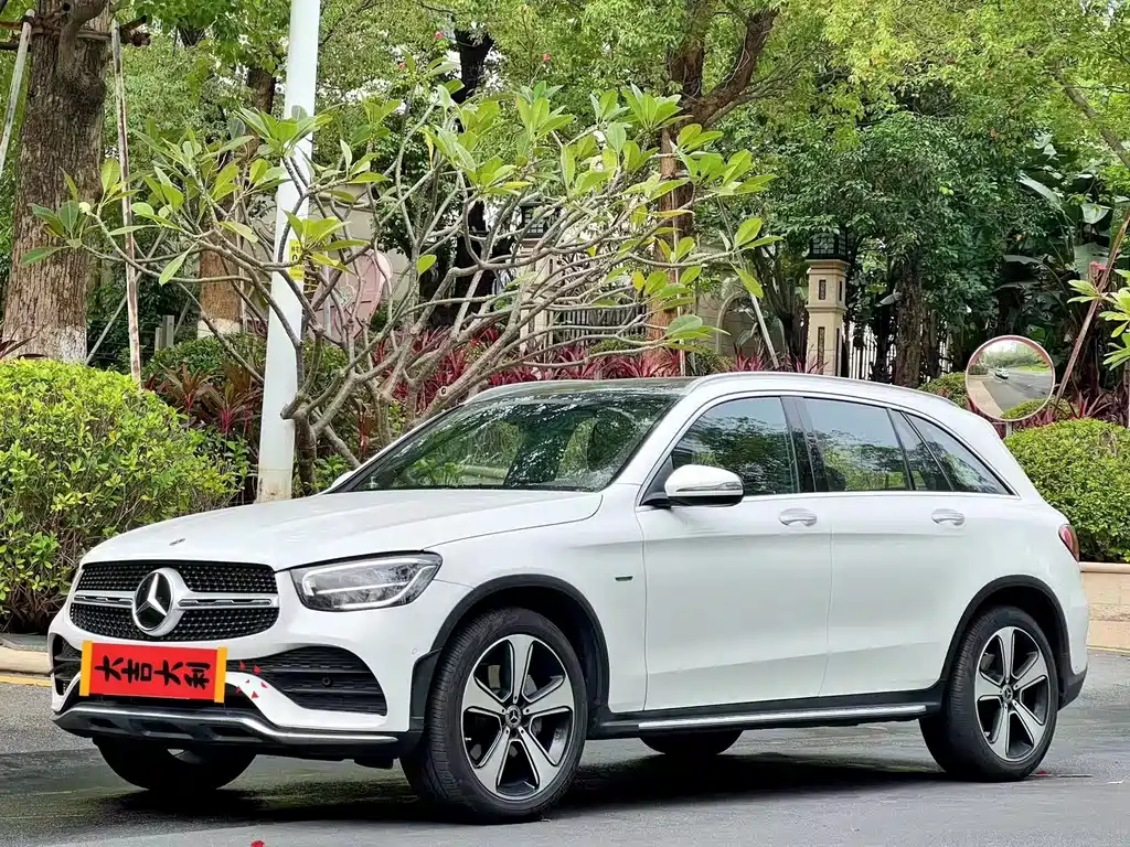 Mercedes-Benz GLC 2022 — фото 2