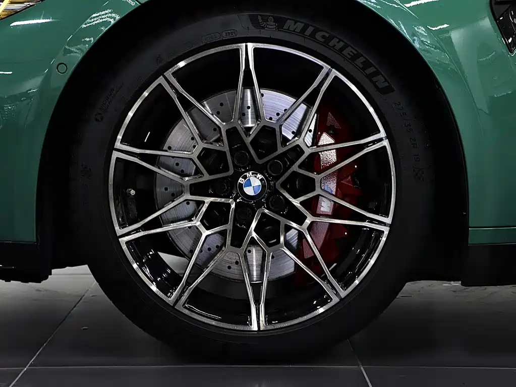 BMW M3 2022 — фото 8