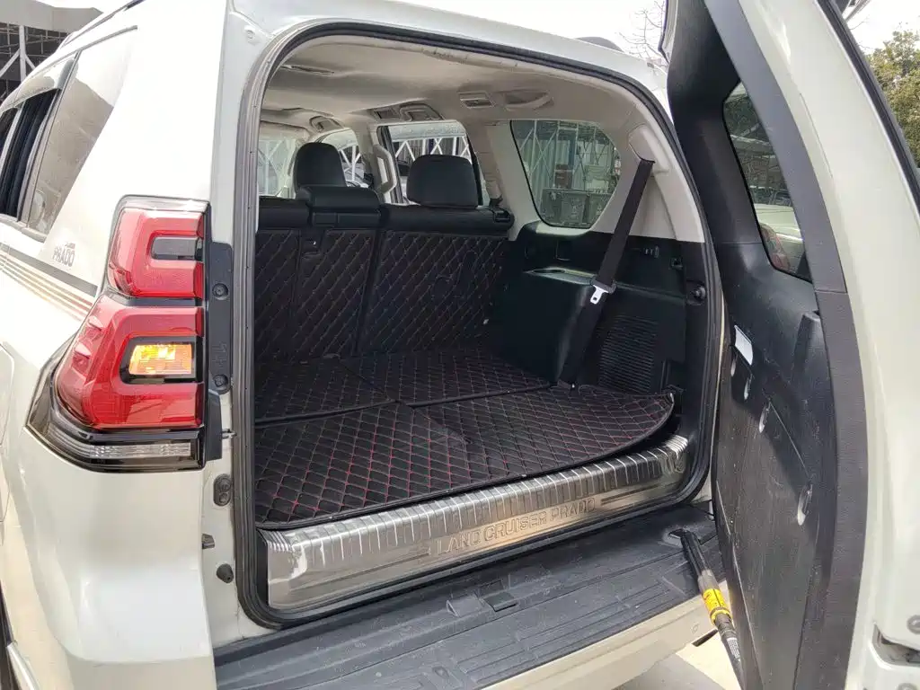 Toyota Prado 2020 — фото 15