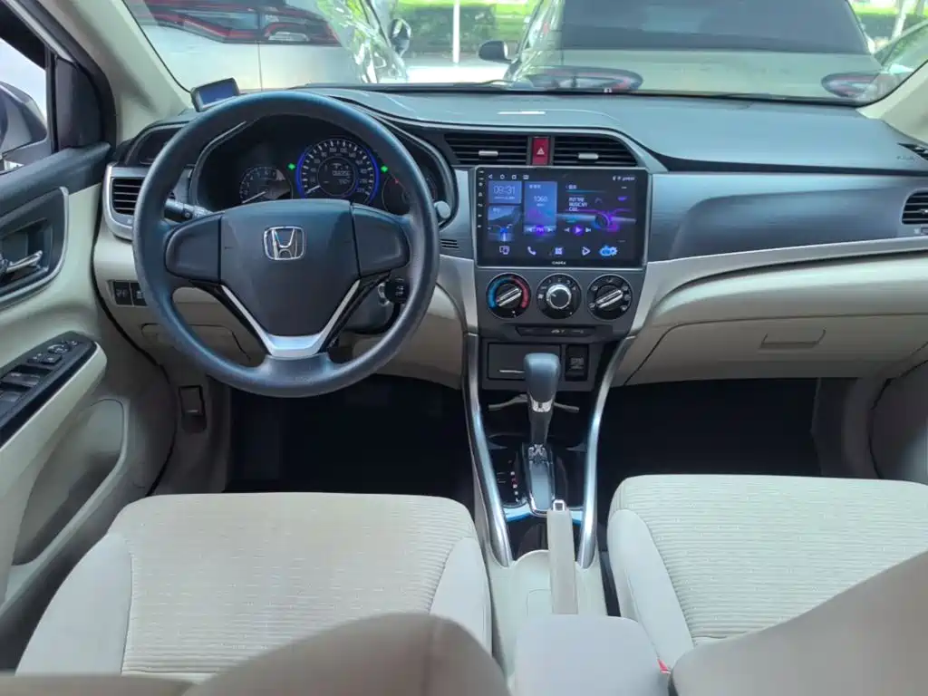 Honda Crider 2016 — фото 10