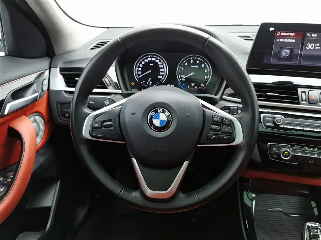 BMW X2 2021 — фото 11
