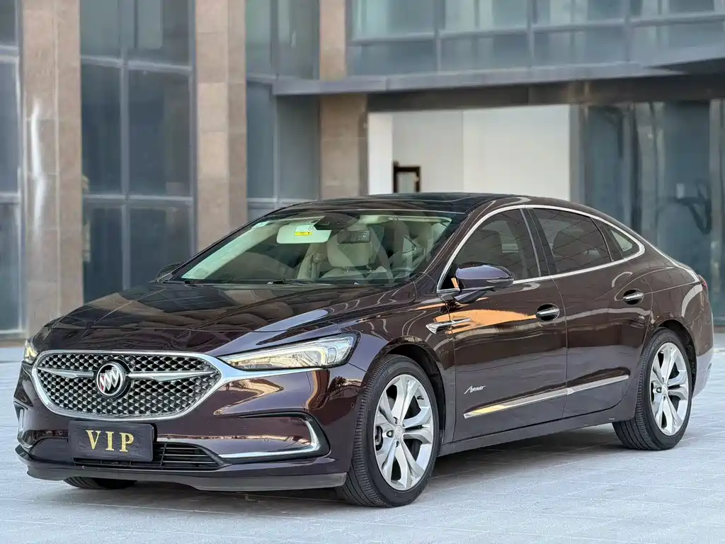 Buick LaCrosse 2020 — фото 1