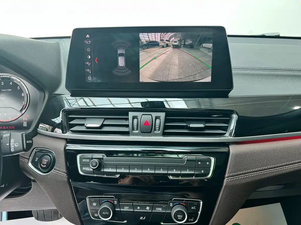 BMW X2 2021 — фото 20