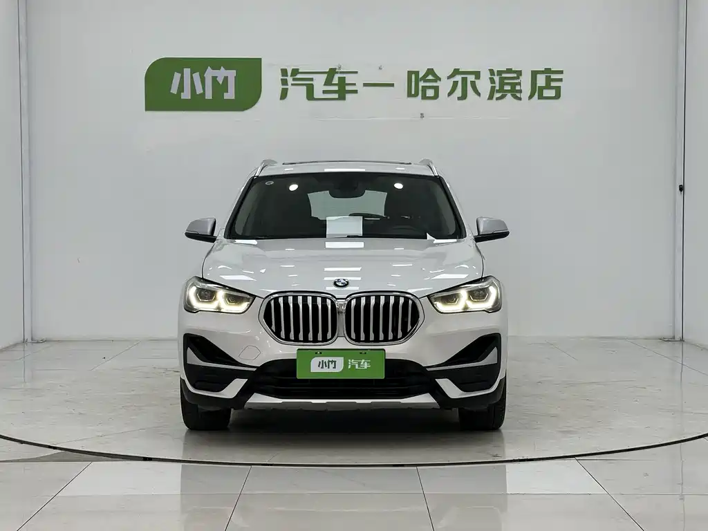 BMW X1 2022 — фото 2