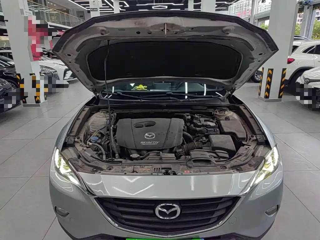 Mazda CX-4 2018 — фото 20