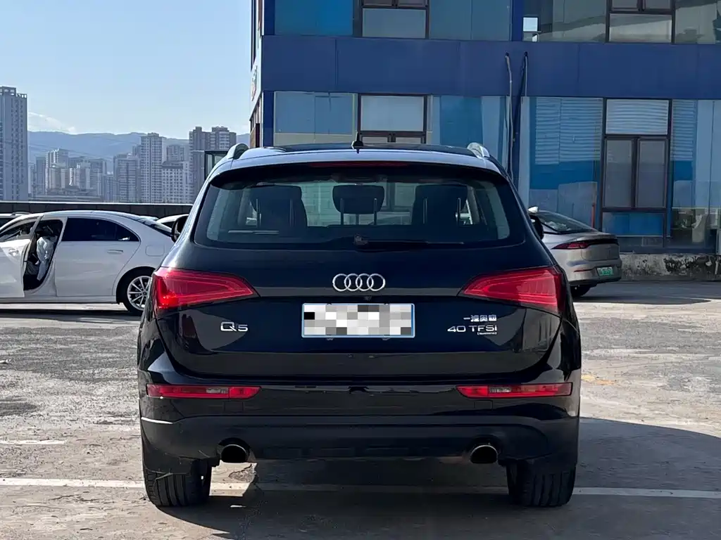 Audi Q5 2015