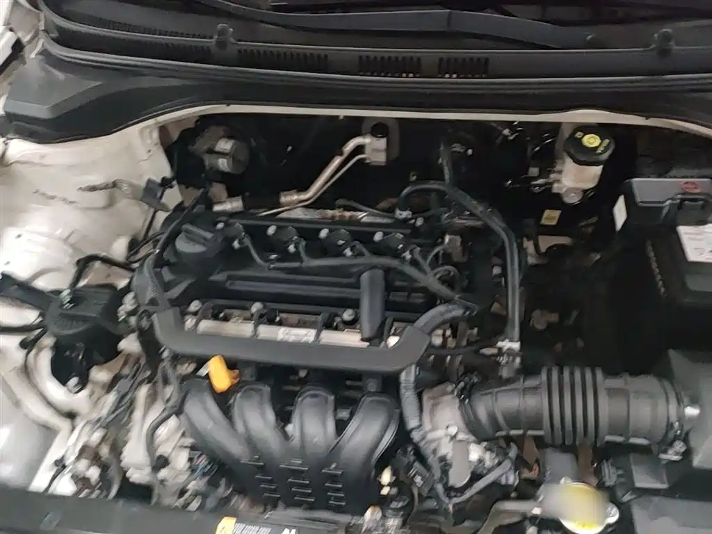Hyundai Verna 2017 — фото 20