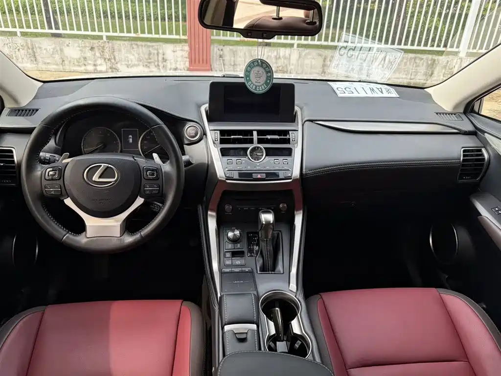 Lexus NX 2018 — фото 6