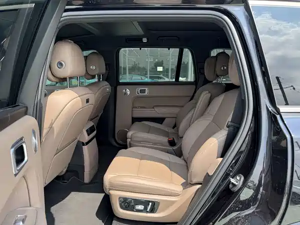 Li Auto L9 2025