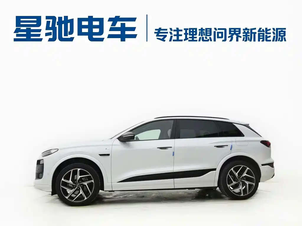 Audi Q6L E-Tron 2025 — фото 3