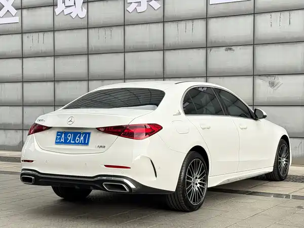 Mercedes-Benz C-Class 2023