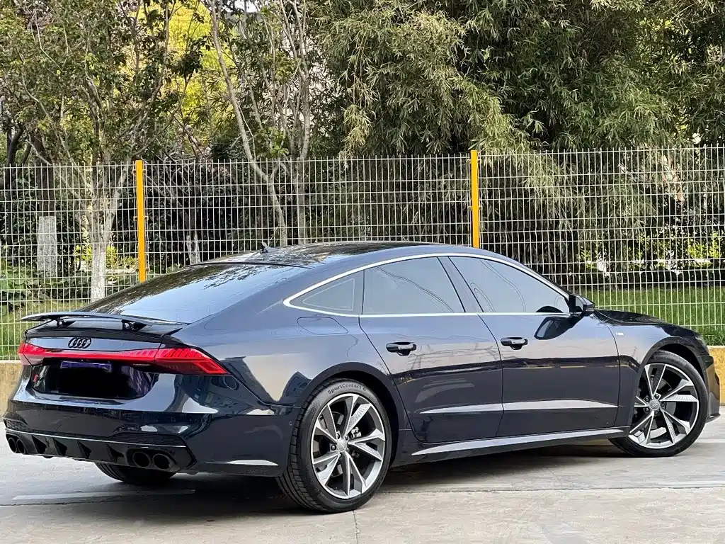 Audi A7 2020 — фото 22