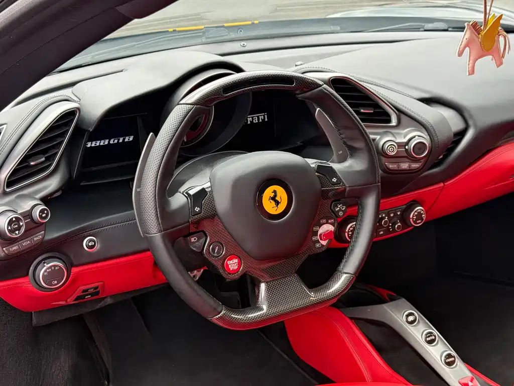 Ferrari 488 2018 — фото 12
