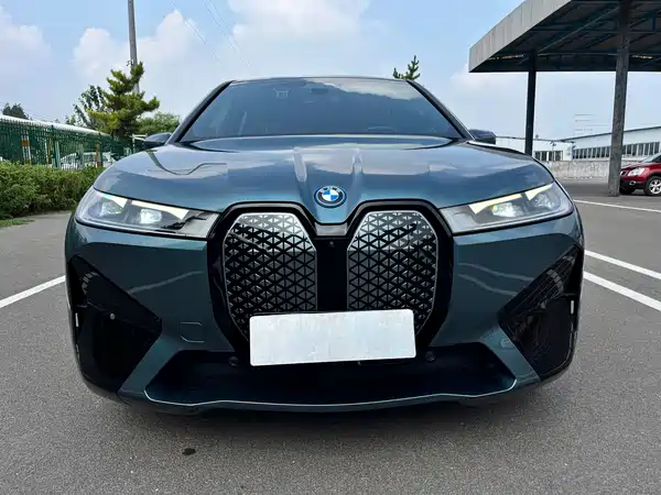 BMW iX 2024