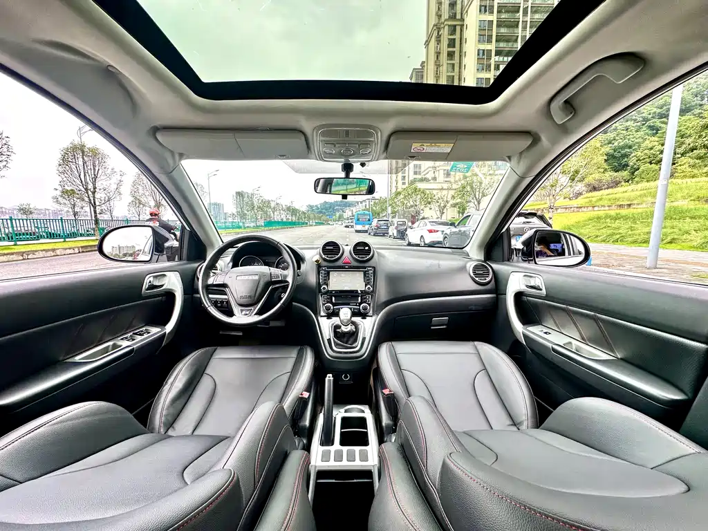 Haval H6 2016 — фото 36