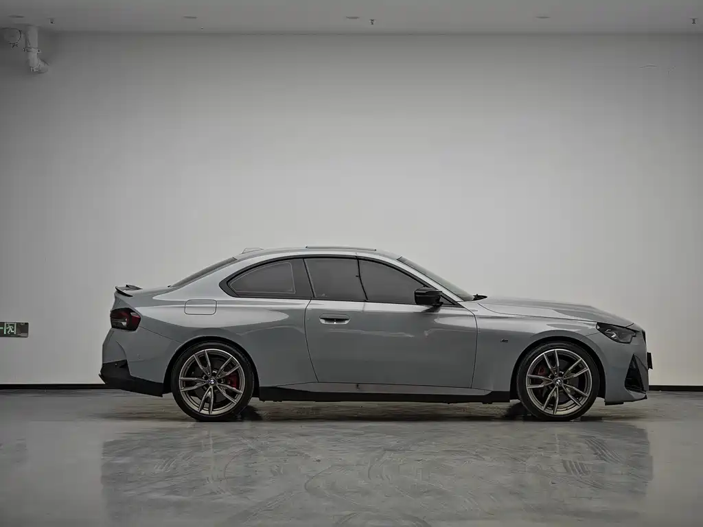 BMW M240i 2024 — фото 11