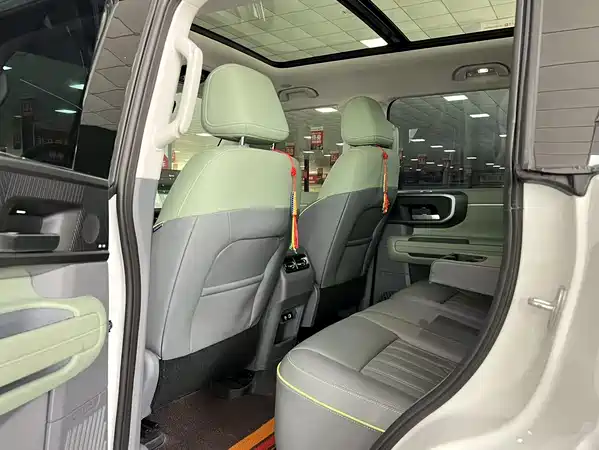 BAIC BJ40 Extended Range 2025