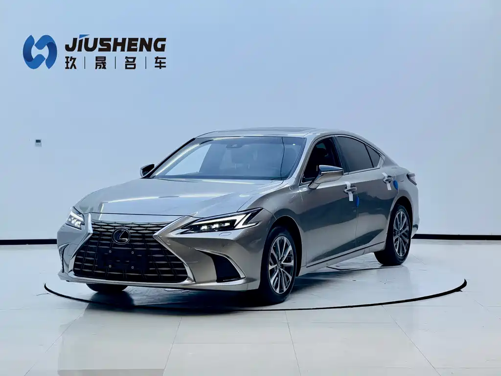 Lexus ES 2025 — фото 1