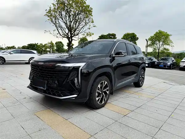 Geely Boyue L 2025