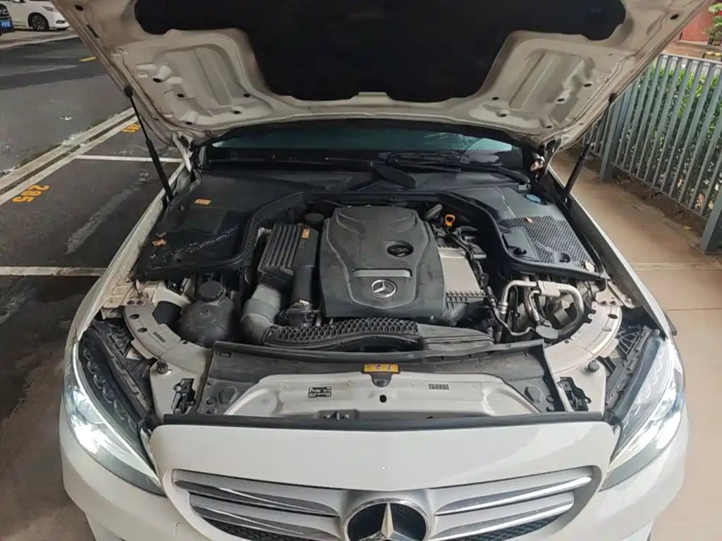Mercedes-Benz C-Class 2016 — фото 20