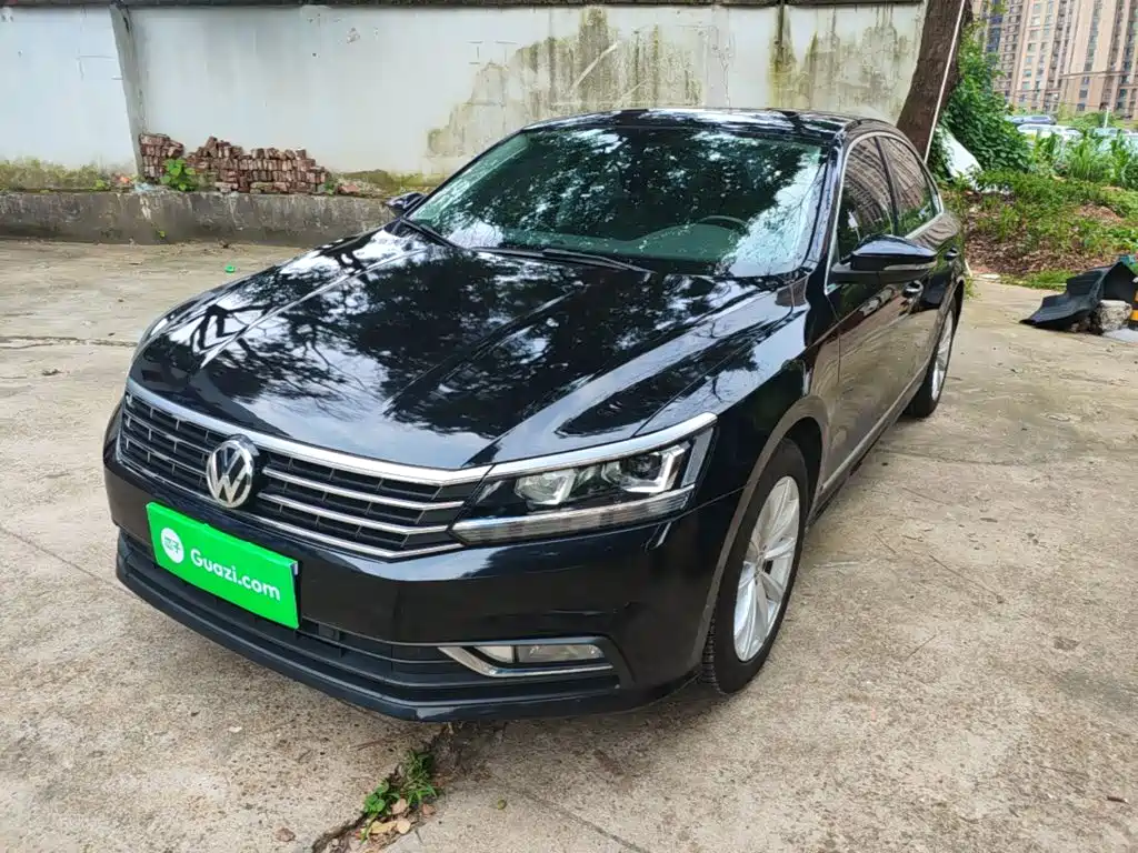 Volkswagen Passat 2018 — фото 2