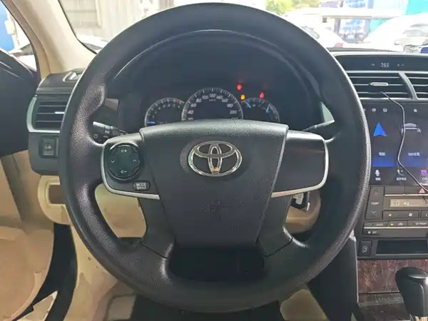 Toyota Camry 2017