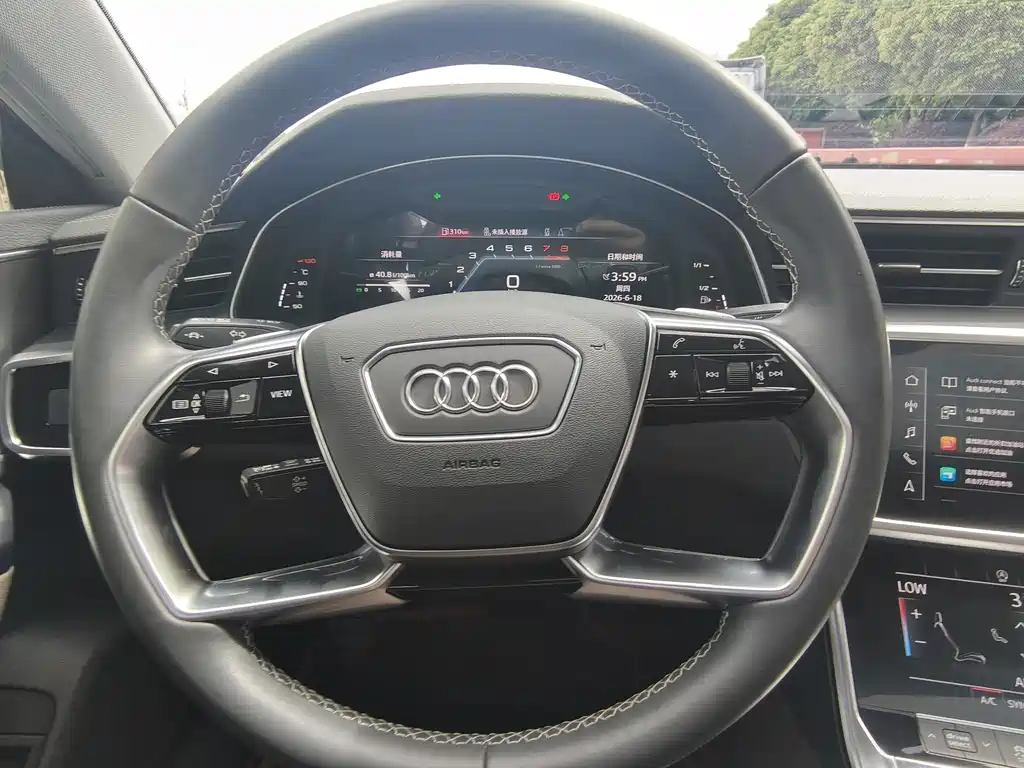 Audi A7L 2023 — фото 14