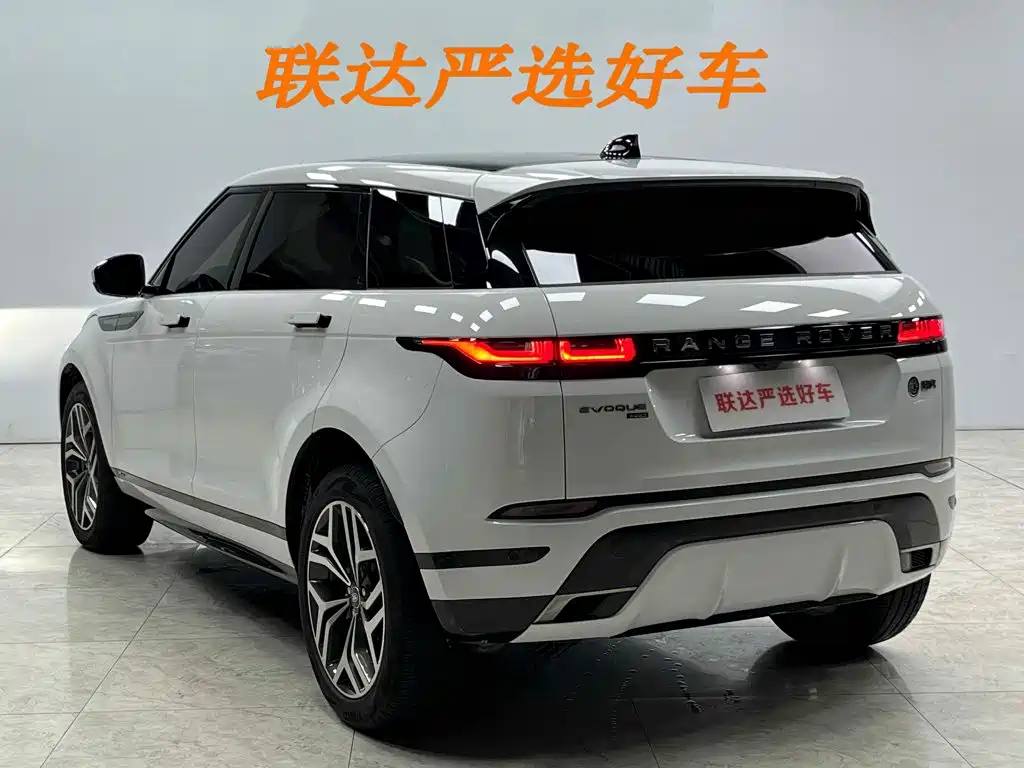 Land Rover Range Rover Evoque 2022 — фото 25