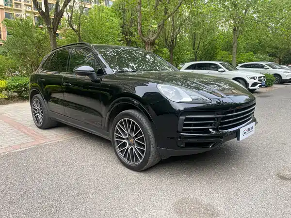 Porsche Cayenne 2020