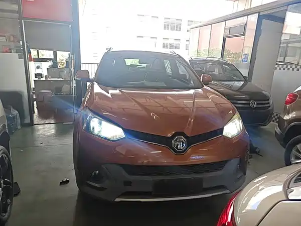 MG GS 2015
